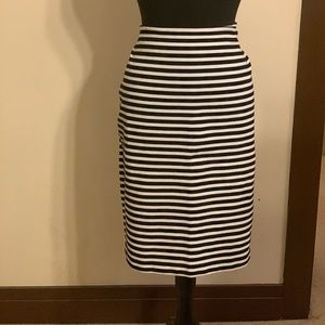 Black & White Stripped Pencil Skirt